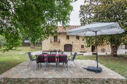 La Casona de Cabanzón: Un Refugio de Historia y Confort en el Corazón de Cantabria